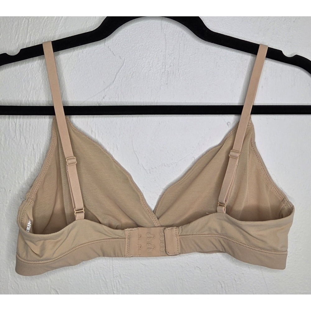 Skims Triangle Bralette Bra Women's Size Medium Tan Stretch Adjustable Straps - Picture 2 of 5